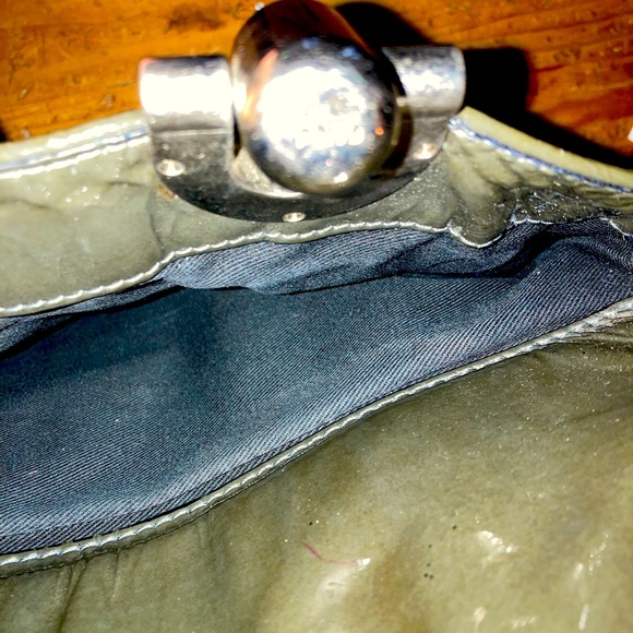 CHLOE Large OLIVE HELOISE green patent leather with silver hardware quilted bag - Picture 5 of 9